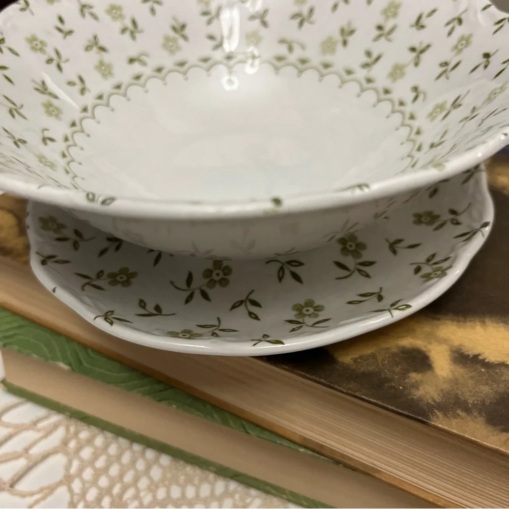 Vintage J&G Meakin “forget me‎ not” teacup saucer and bowl set